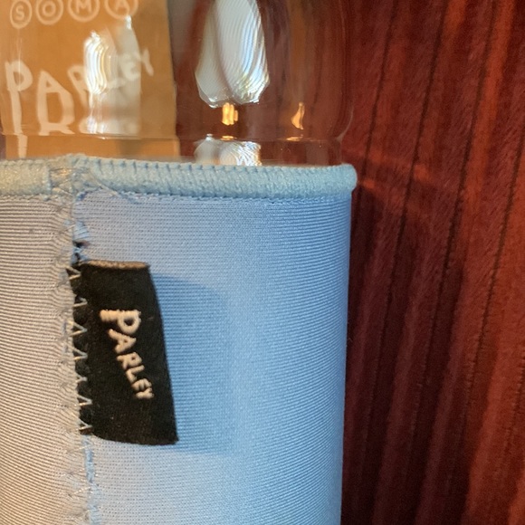 STARBUCKS x PARLEY REUSABLE GLASS WATER BOTTLE - Picture 4 of 5